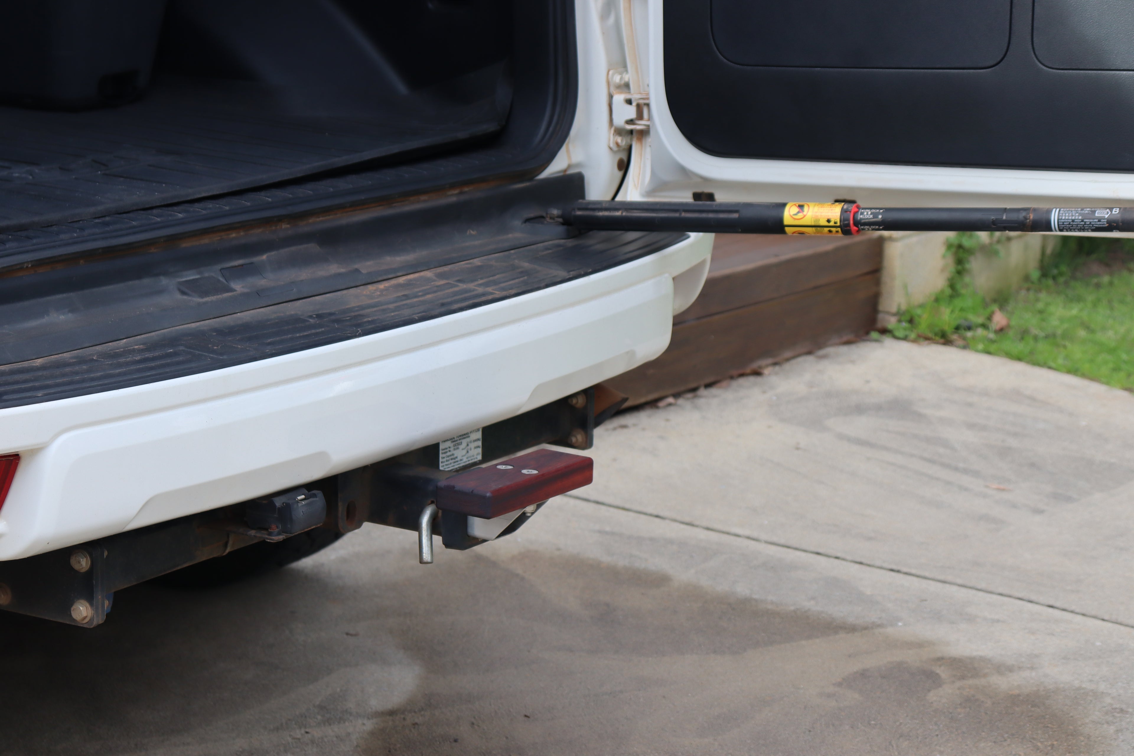 The Little Ledge | Slimline Lightweight Rear Step